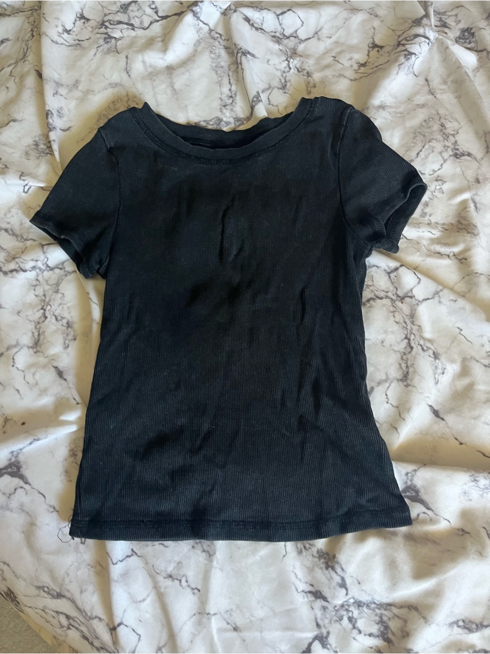 H&M Ribbed Black Tee - Picture 3 of 6